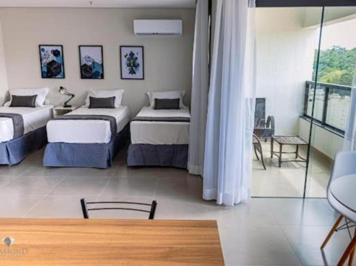 Diamond E Flats Hotel